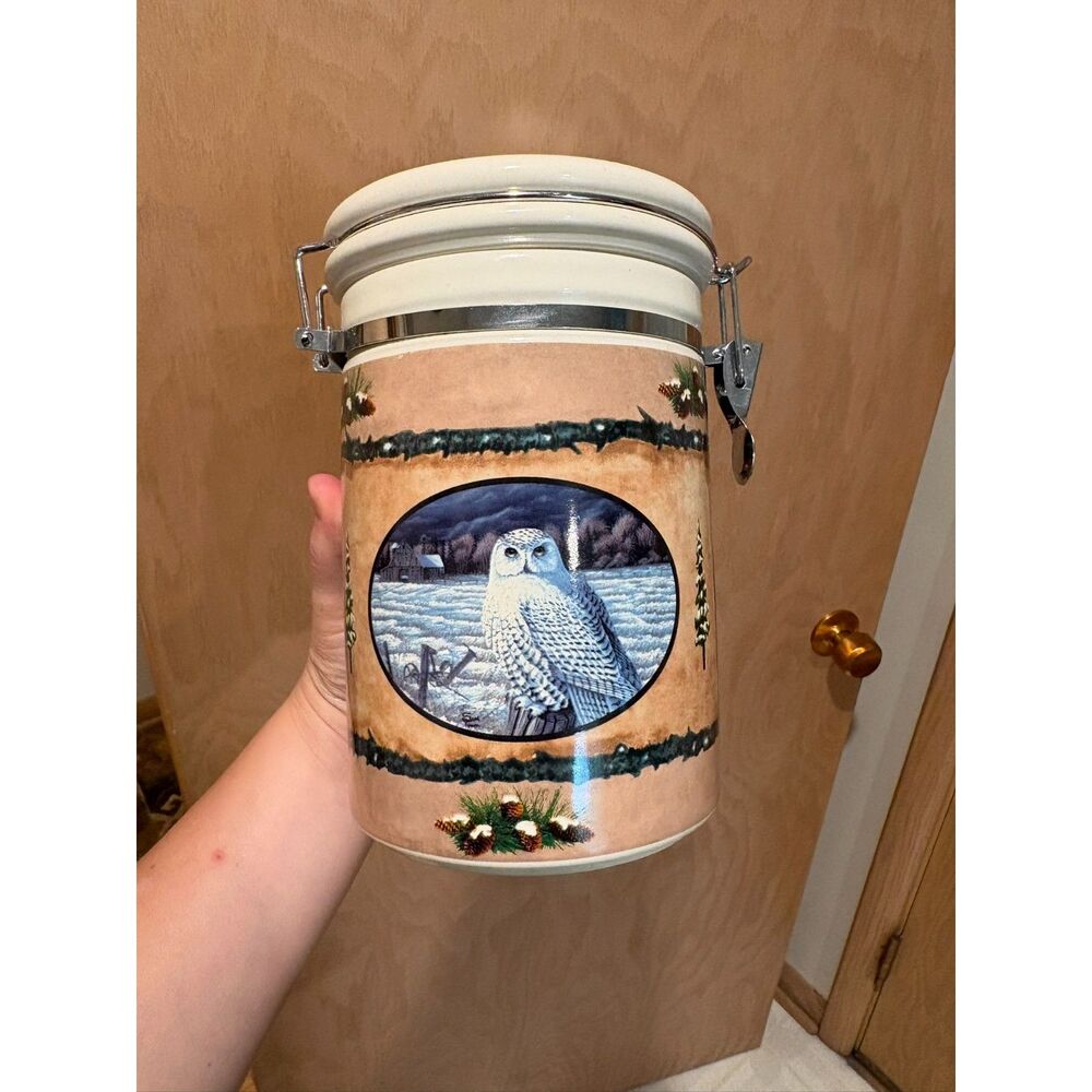 Wild Wings clamp closure ceramic canister